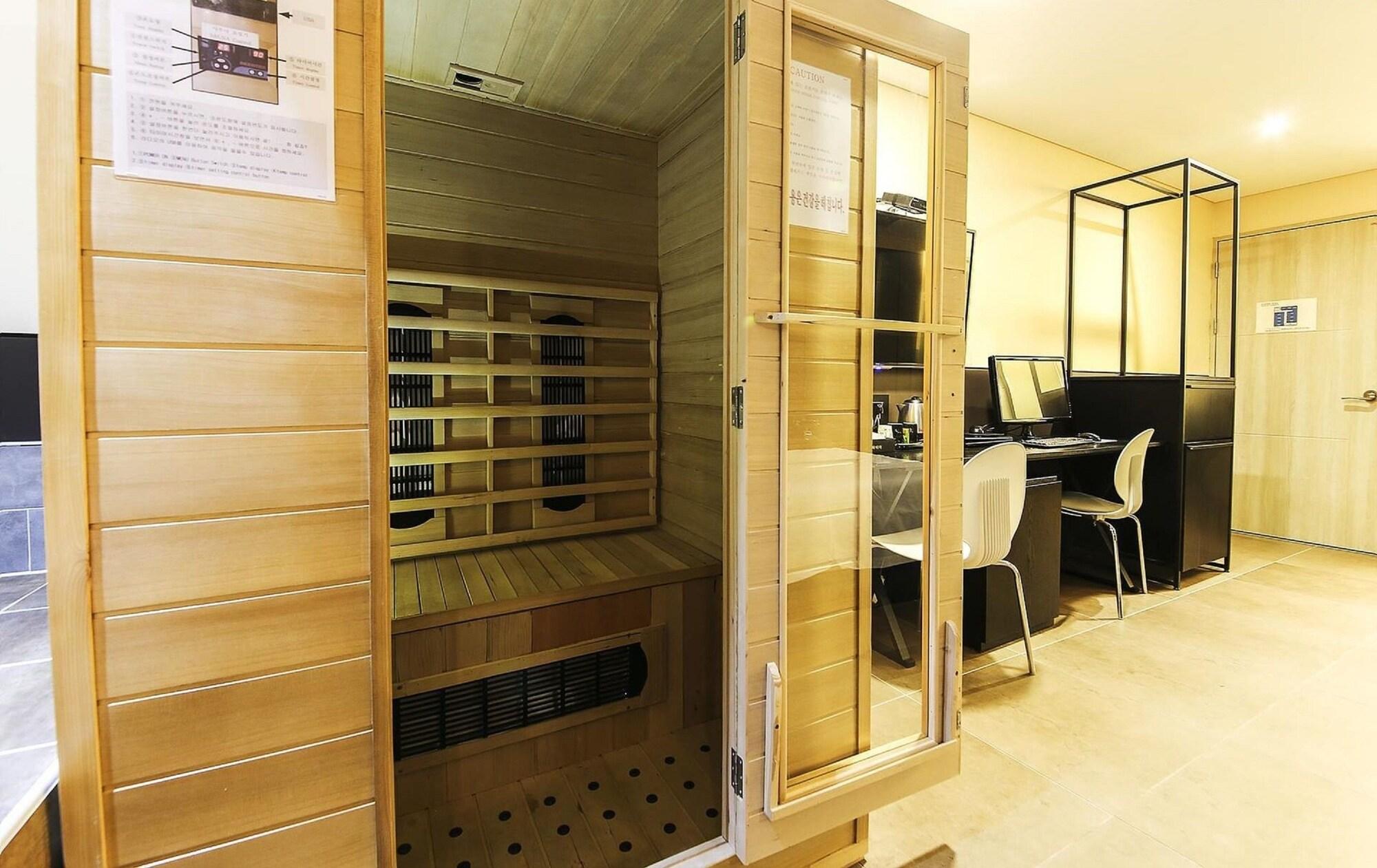 Hotel Pavia Bucheon Eksteriør billede