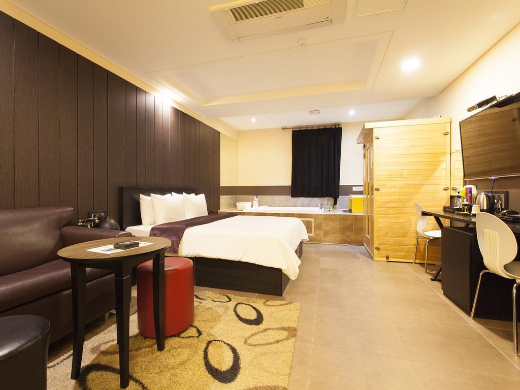 Hotel Pavia Bucheon Eksteriør billede